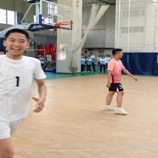 媒体关注焦点年度盘点：年轻化视角的独特解读